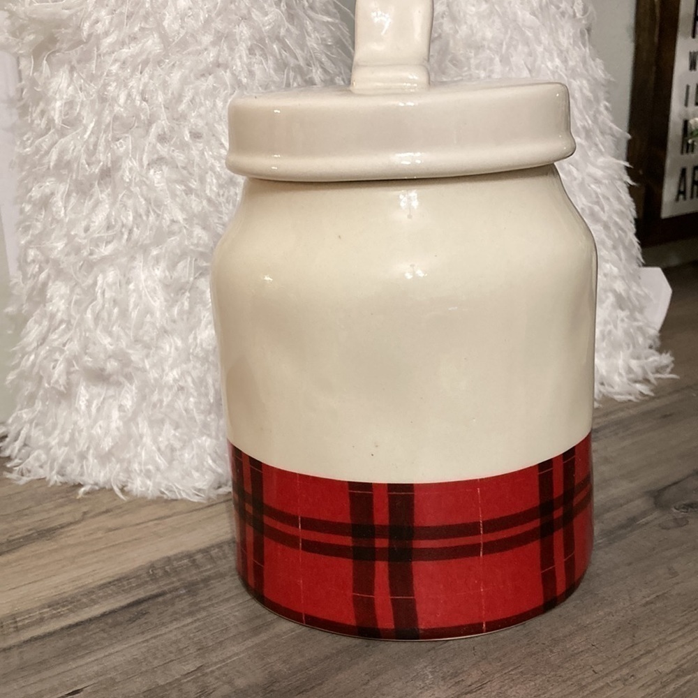 Rae Dunn YUM BUFFALO PLAID DIMPLED CERAMIC CANISTER W/RARE STAMPED MISPRINT - Picture 3 of 11